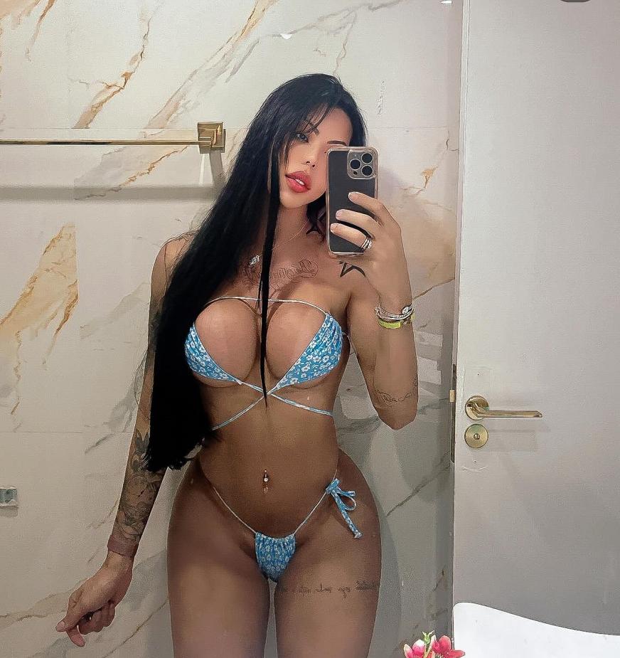 Rayll Muniz top trans