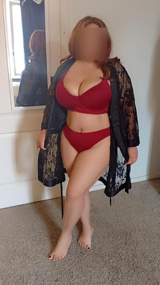 Isabela Boobs , big ass natural new