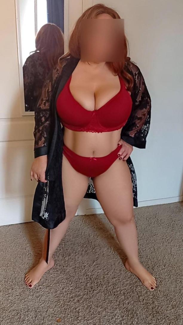 Isabela Boobs , big ass natural new