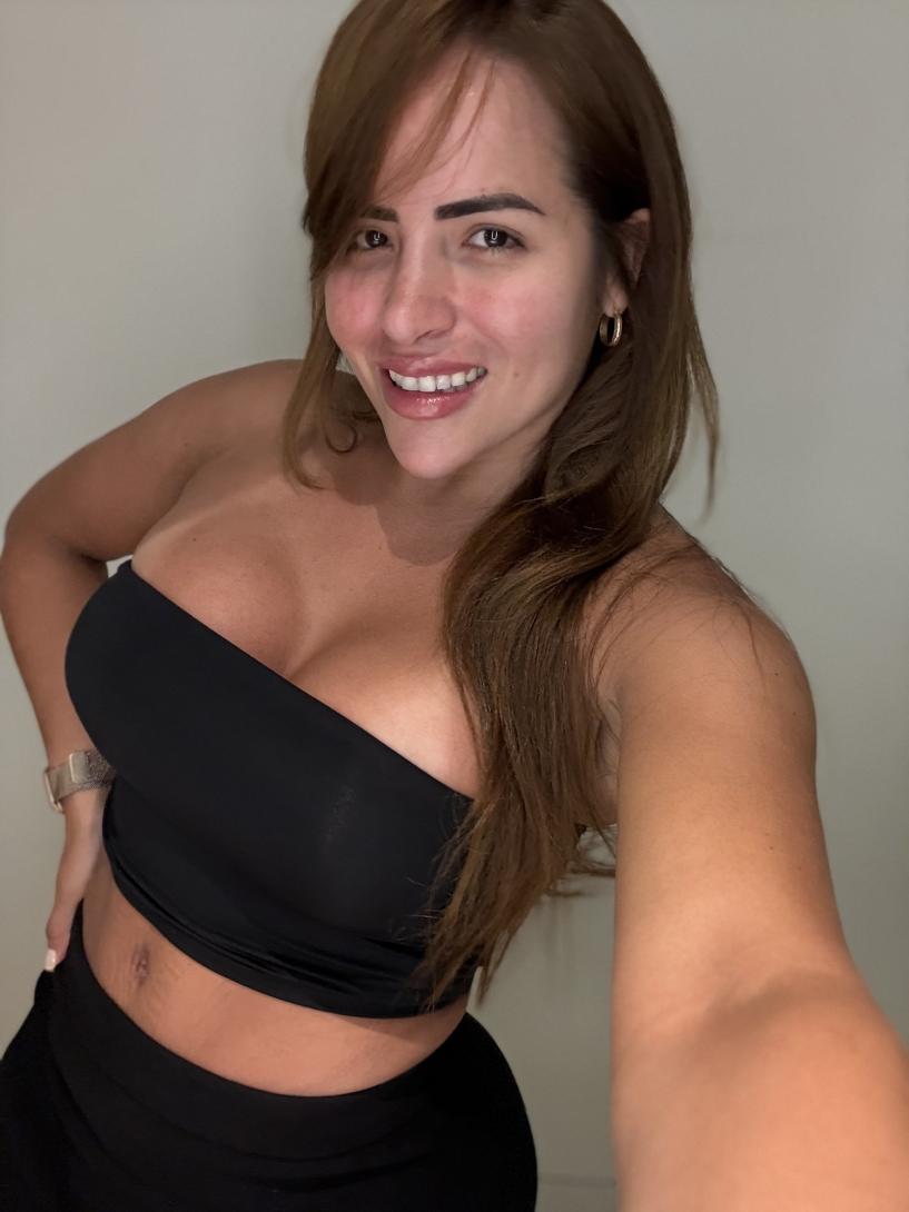 Nina Anal Queen
