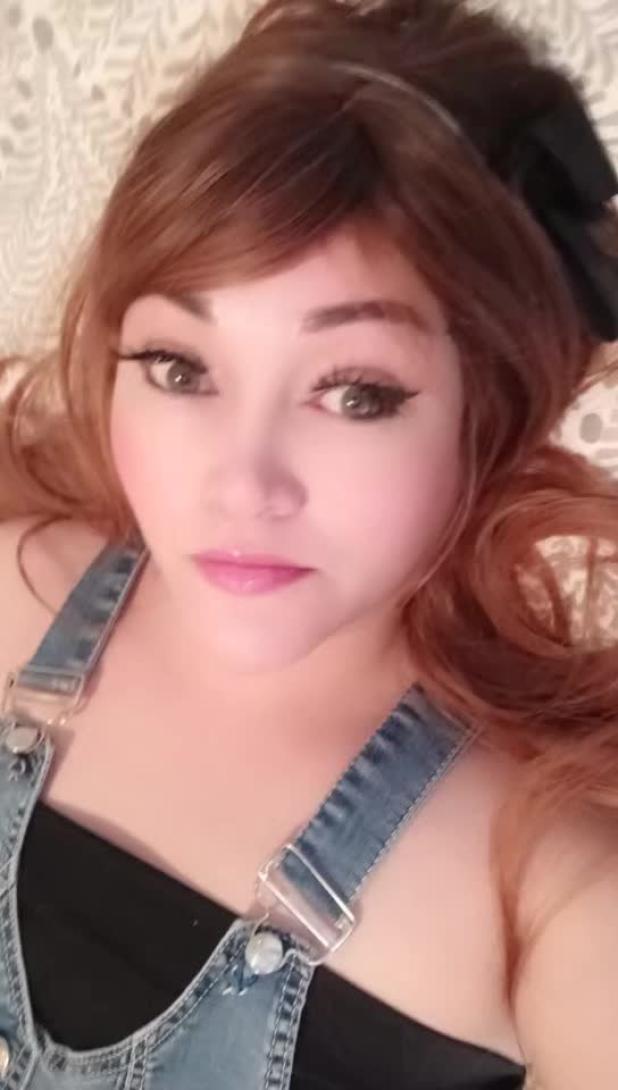 NEW GIRL IN THE CITY, SQUIRT  SHOW