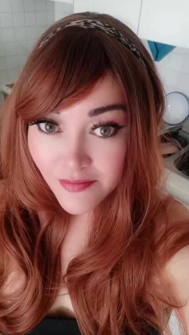 NEW GIRL IN THE CITY, SQUIRT  SHOW