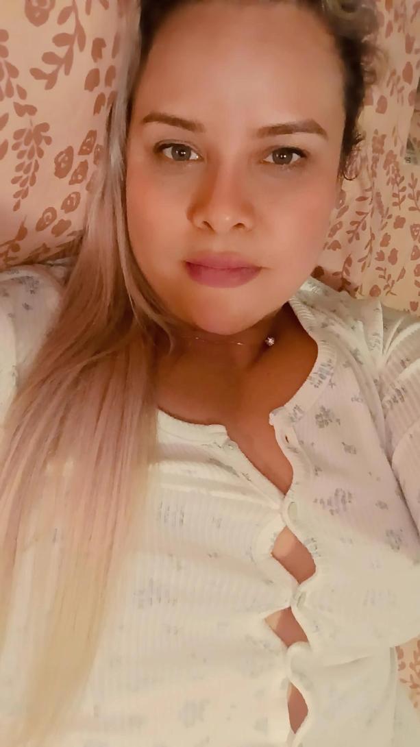 Hete LatinaLatijns-Amerikaanse nymfomane 