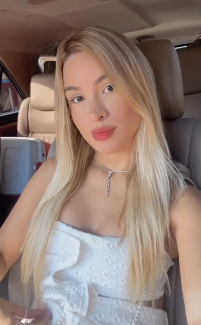 Layla belle, I only answer WhatsApp