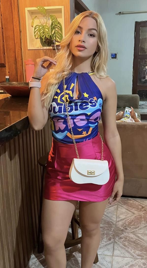 Layla belle, I only answer WhatsApp