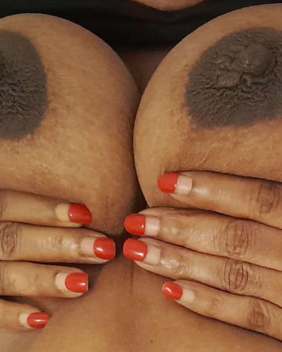 Massage intime tania à domicile 