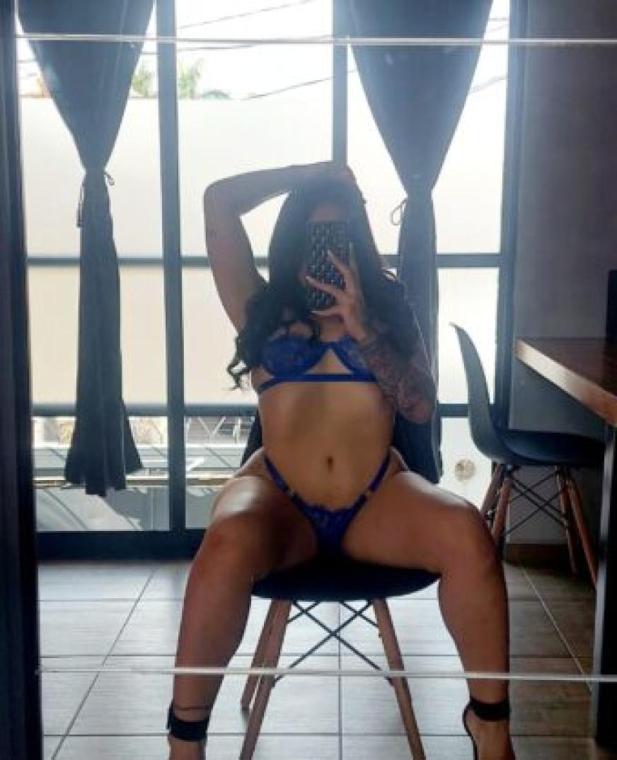 Valentina hete vrouw latijnse