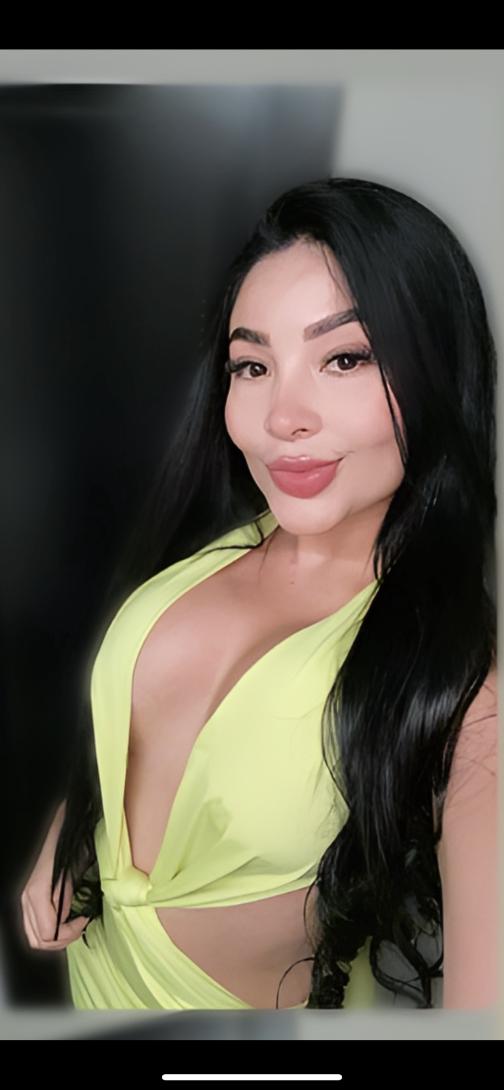 Vanessa, beautiful hot Colombian