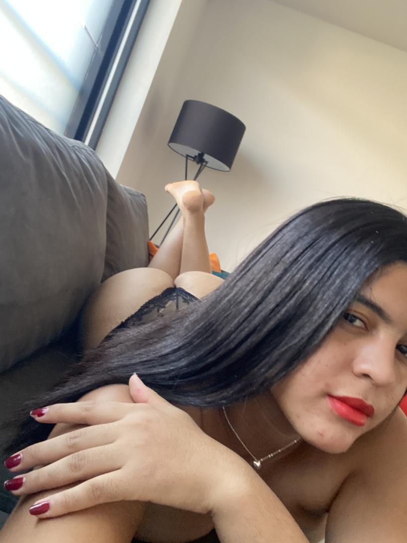 Sexy Brunette