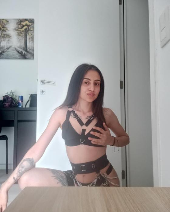 Without condom !full service 