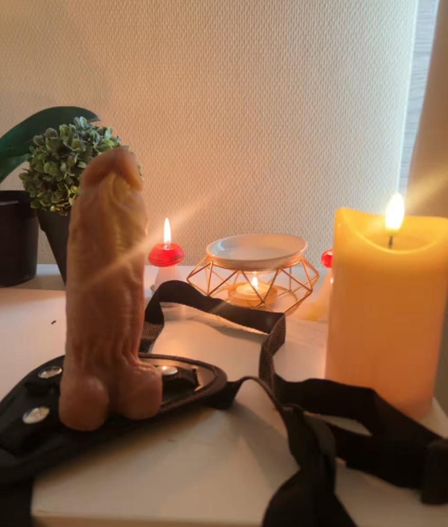 Goede seksmassage op de melktafe